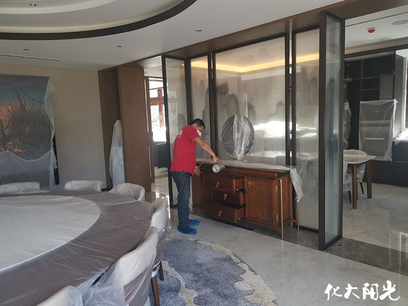 恒大丽宫高端别墅除甲醛